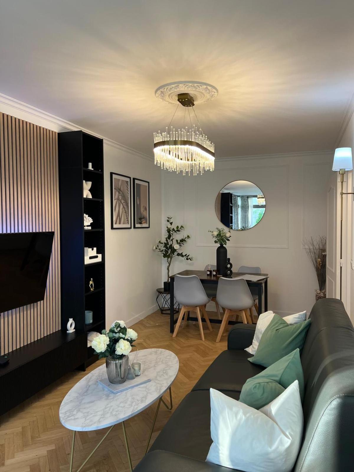Excellent Apartment For Familly Clichy Ngoại thất bức ảnh